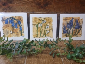 Bees and flower cards